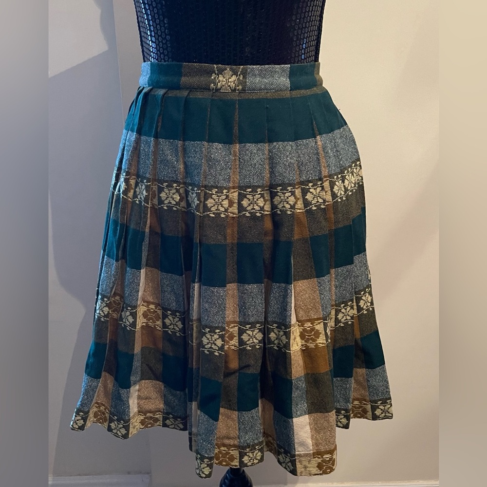 Vintage Wool Pleated Skirt